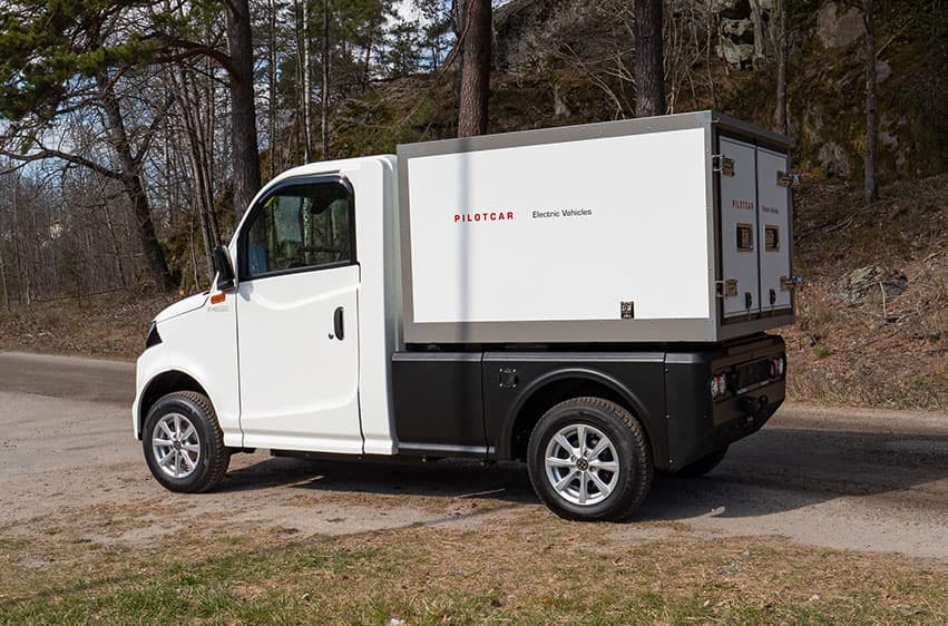 Pilotcar P-1000 skåp