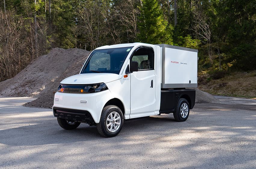 Pilotcar P-1000 skåp