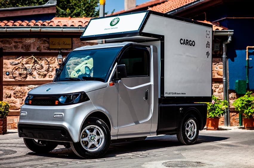 Pilotcar P-1000 skåp