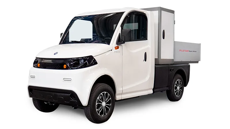 Eldrivet fordon med kombinerat flak och skåp — Pilotcar från E-TRON AB