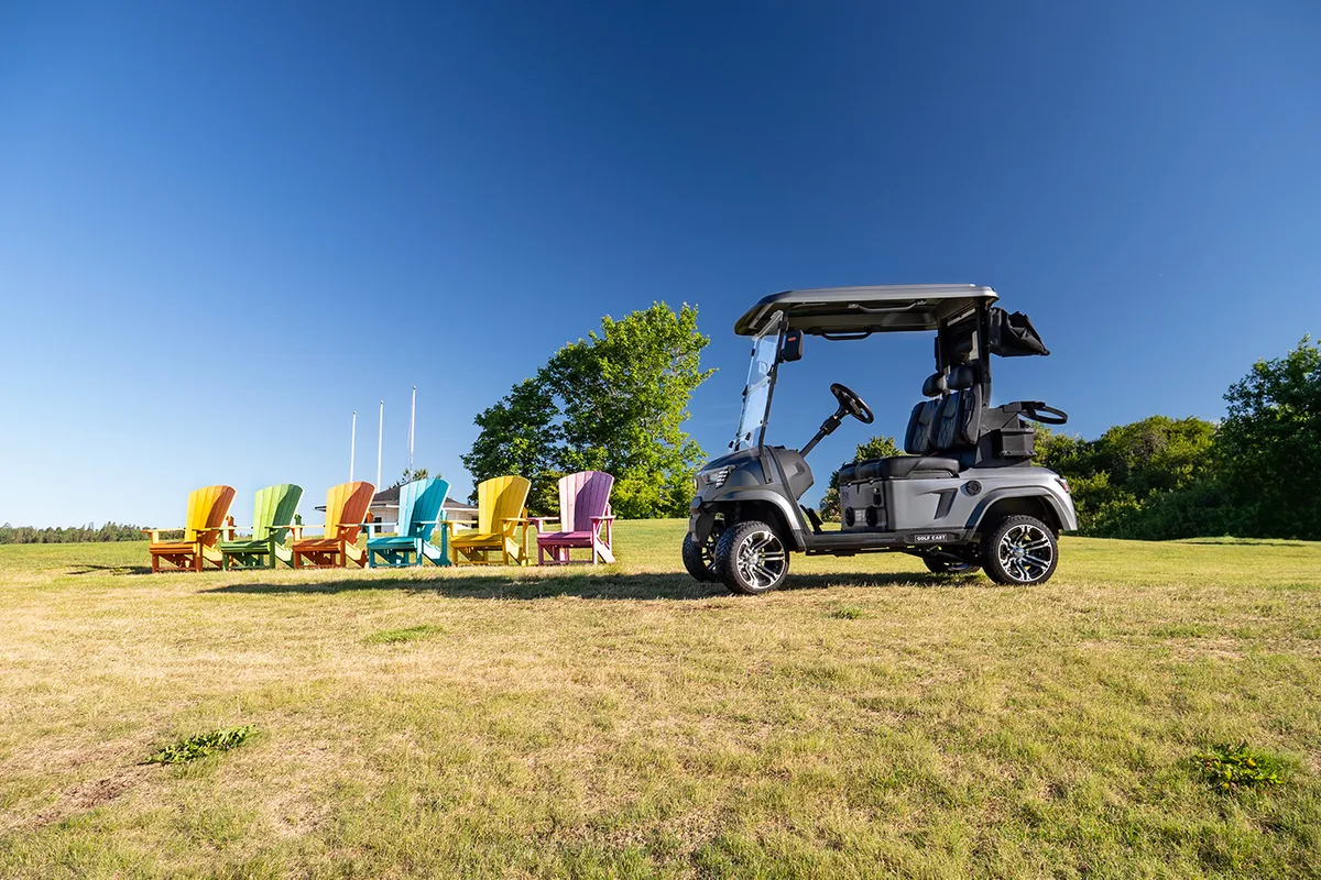 Golfbilar på en golfklubb